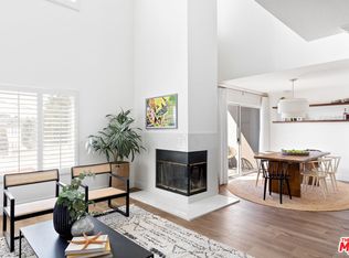 2808 Arizona Ave APT 3, Santa Monica, CA 90404