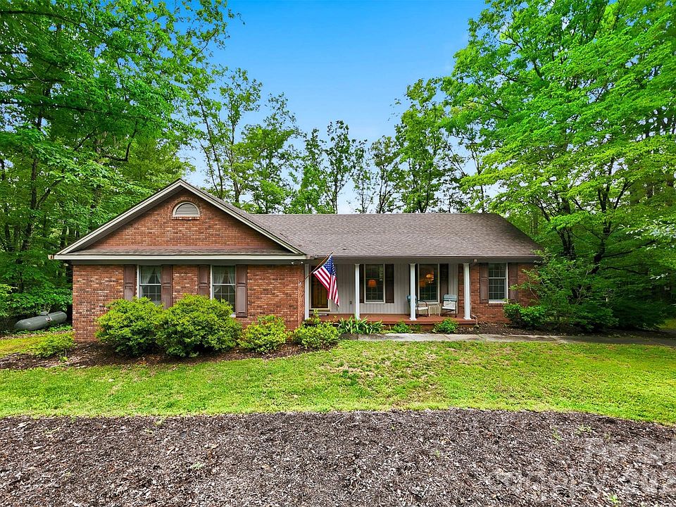 1st image of 104 Laurelwood Dr