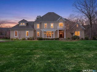 15 Shire Court, Cheshire, CT 06410