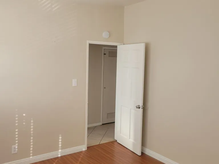 12330 Rosecrans Ave #10 — Photo 5