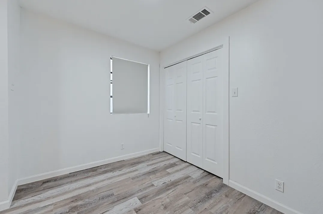 2 bed, 850 sqft, $1,295 — Photo 3