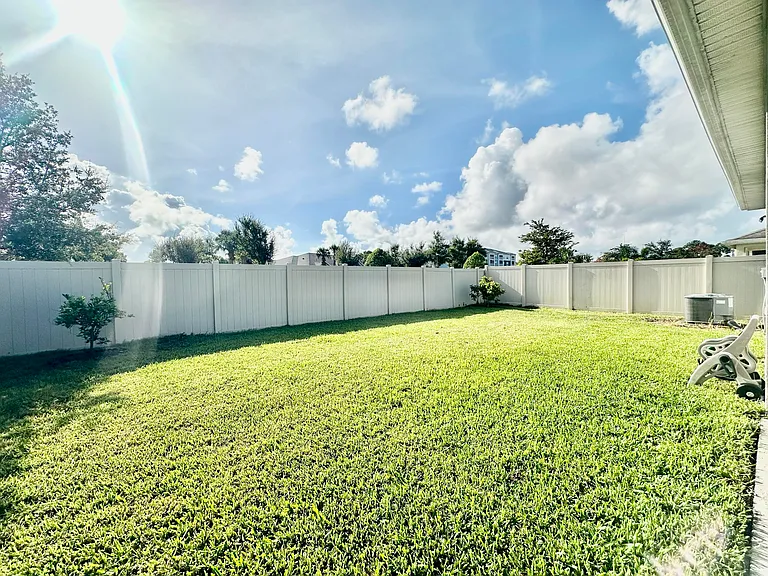 1256 Potenza Dr — Photo 28