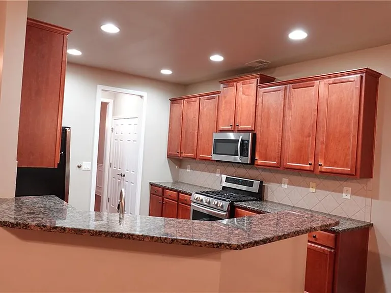 3462 Blanding Ct — Photo 12