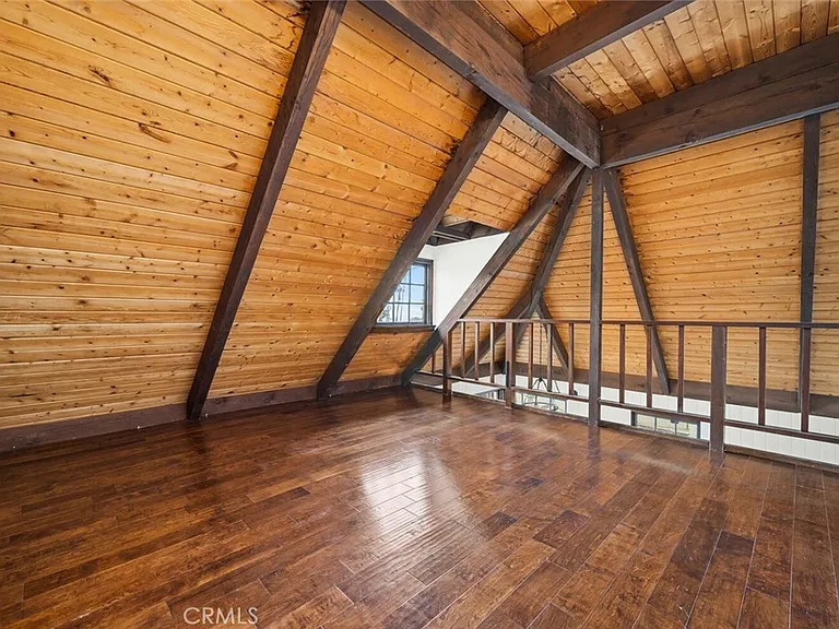 329 Aster St — Photo 25