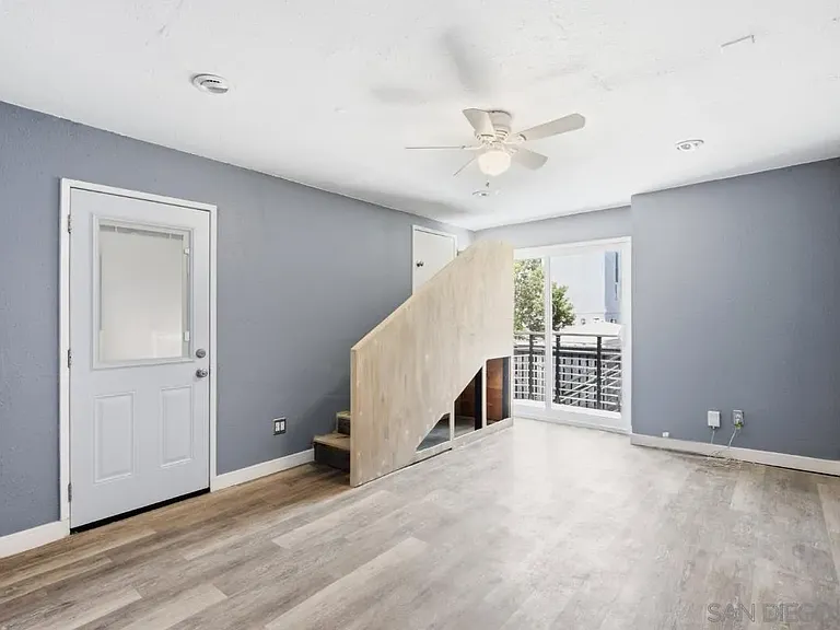3168 Franklin Ave #A — Photo 22