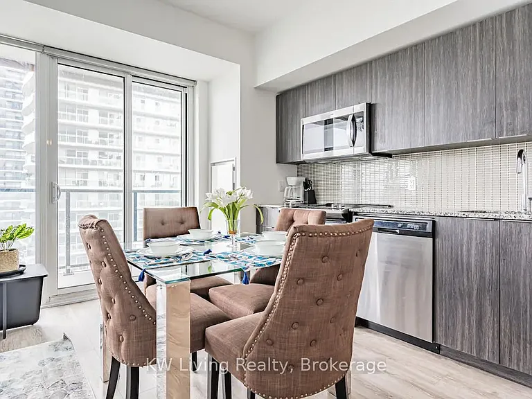 108 Peter St #1116 — Photo 12