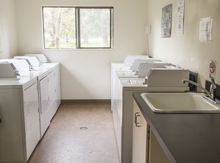 1810 Cal Young Rd APT 77, Eugene, OR 97401