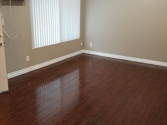 5th image of 18605 Clark St APT 17