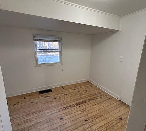 5th image of 806 W Michigan Ave APT 1