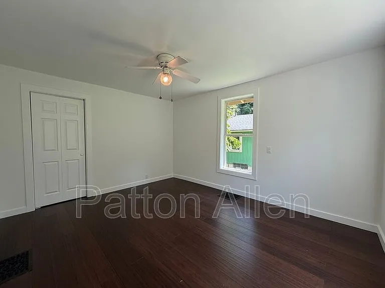 152 Ardmore St — Photo 9