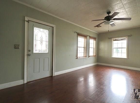 3rd image of 226 W 184th St