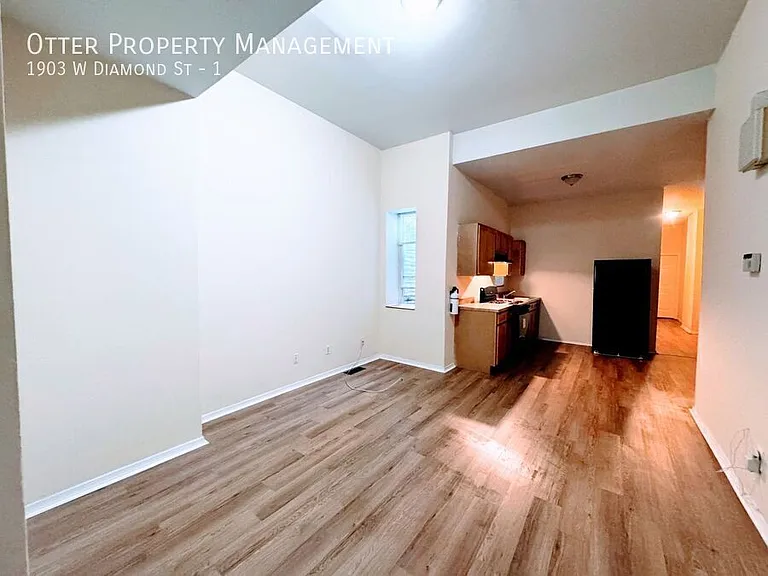 1903 W Diamond St #1 — Photo 12