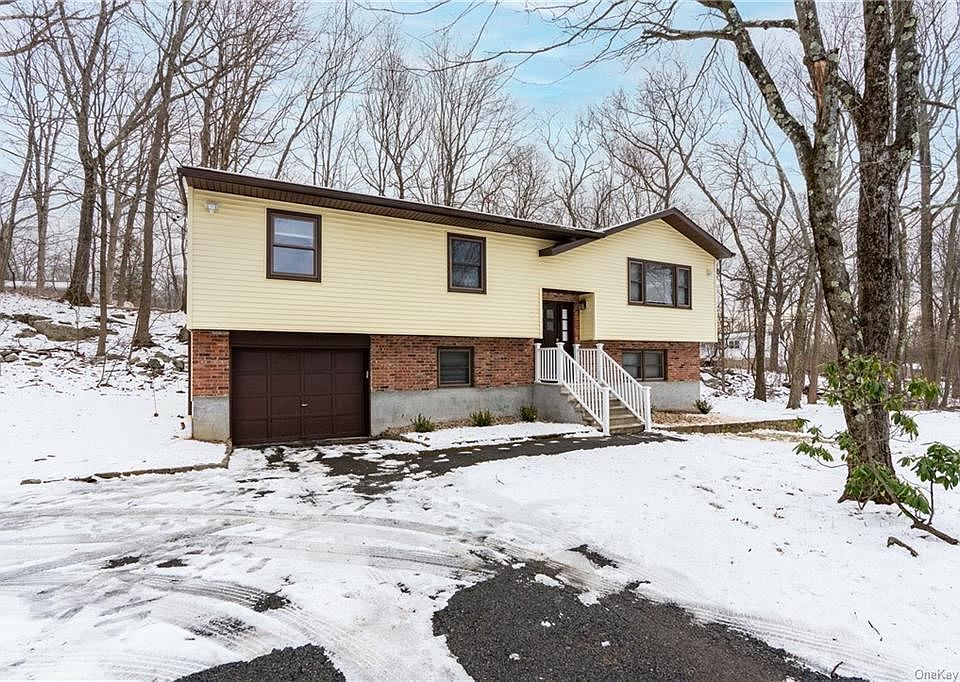 1st image of 82 Kent Lake Ave