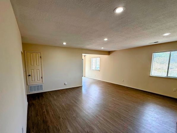 2900 Vista Del Rey Ct NE #30-A