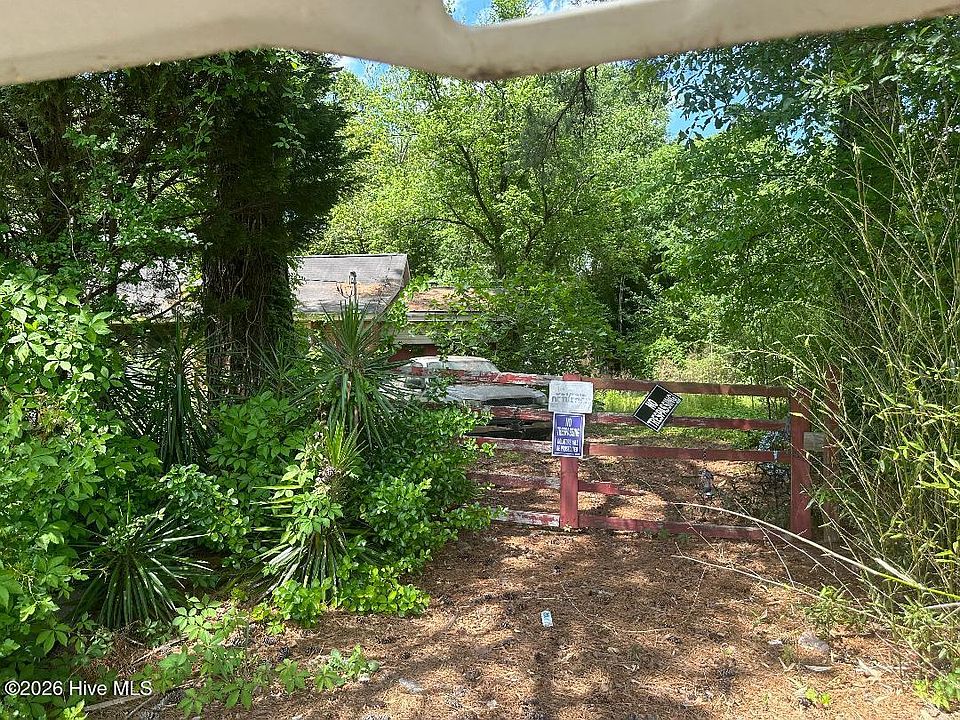 1st image of 2225 Bells Fork Road