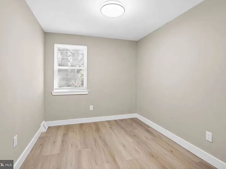 10755 Jeanes St #2 — Photo 13