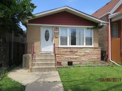 4332 W Iowa St, Chicago, IL, 60651