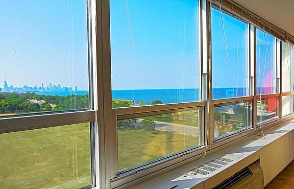 4th image of 4800 S Chicago Beach Dr APT 905N