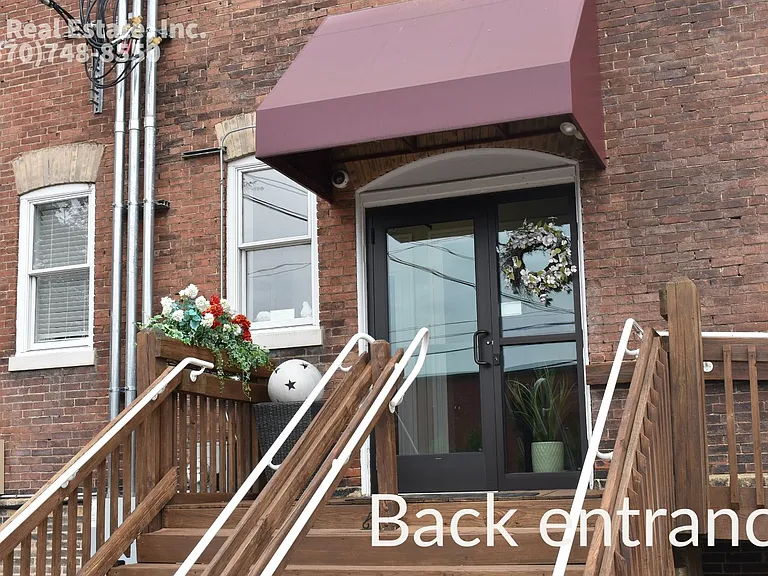 110 E Bald Eagle St — Photo 22