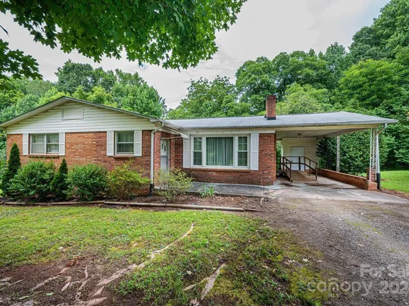 1642 Morningside Dr, Newton, NC 28658