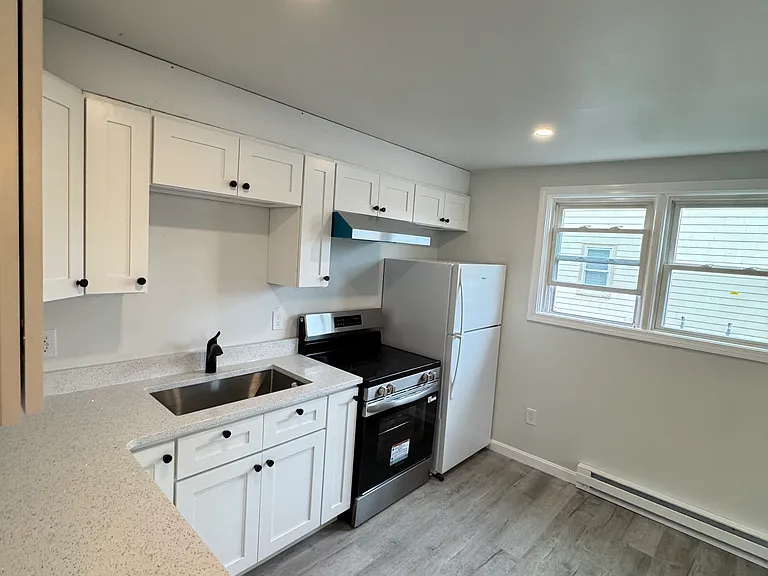 54 Jay St #1 — Photo 1
