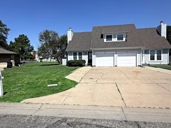 9026 E Funston St, Wichita, KS 67207