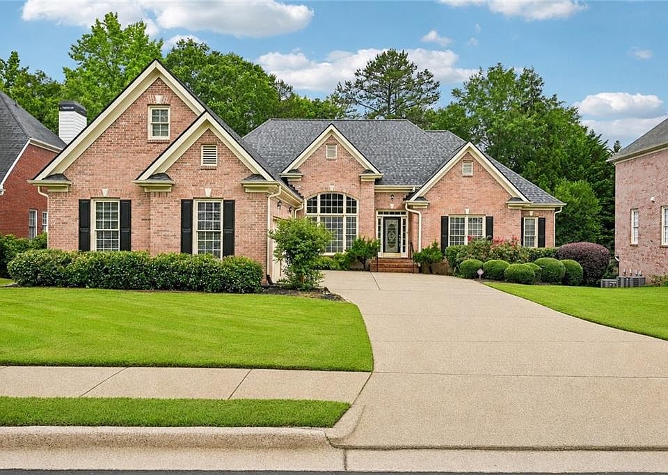 1st image of 3923 Springtree Ln