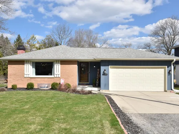 214 South Highland AVENUE, Thiensville, WI 53092