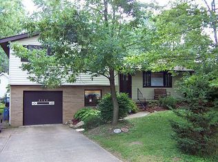 2586 Graham Rd, Stow, OH 44224