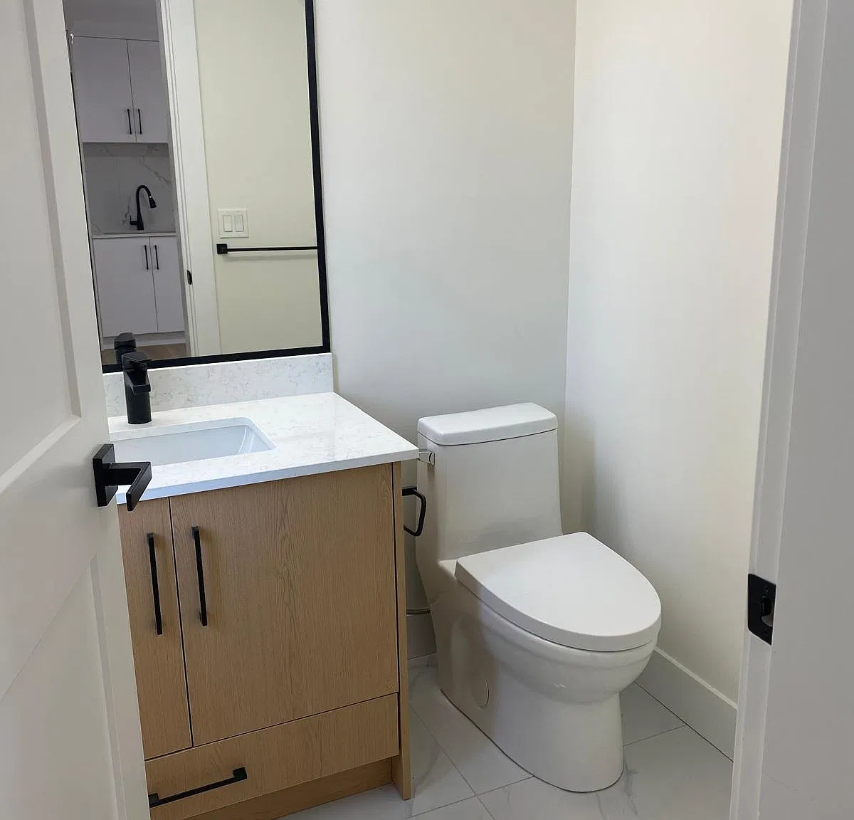 2 bed, 700 sqft, $2,888 — Photo 4