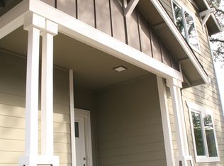 2348 W Steele Ln, Santa Rosa, CA 95403