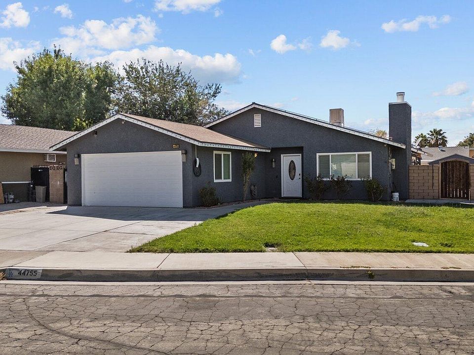1st image of 44755 Leslie Ct