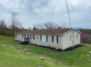 24 Toni Mac Ln, Brooksville, KY 41004