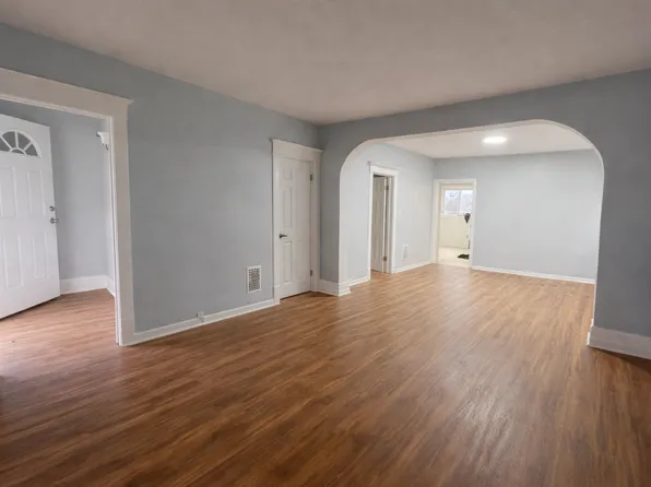 123 Zelmer St #Sfr, Buffalo, NY 14211