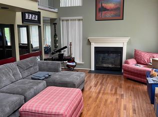 44 Magnolia Ct, Monmouth Junction, NJ 08852