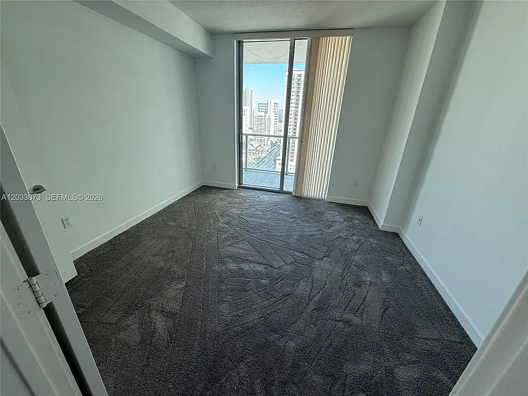 79 SW 12th St #2709 — Photo 7
