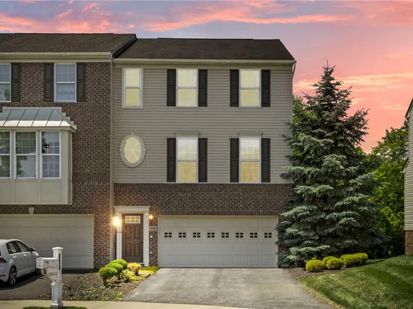 118 Maple Ridge Ct, Canonsburg, PA 15317