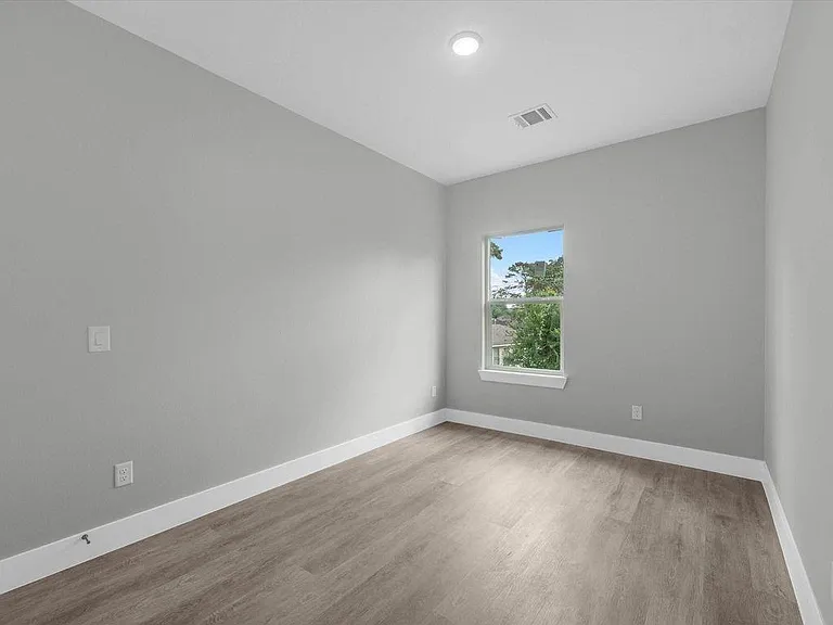 1084 Junell St #A — Photo 15