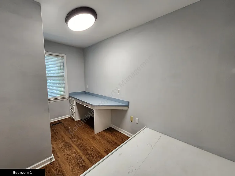 1227 Barnwell St #2 — Photo 14