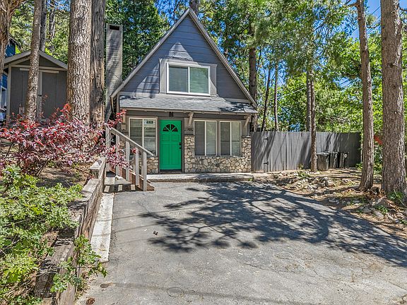 2nd image of 27482 Meadow Dr
