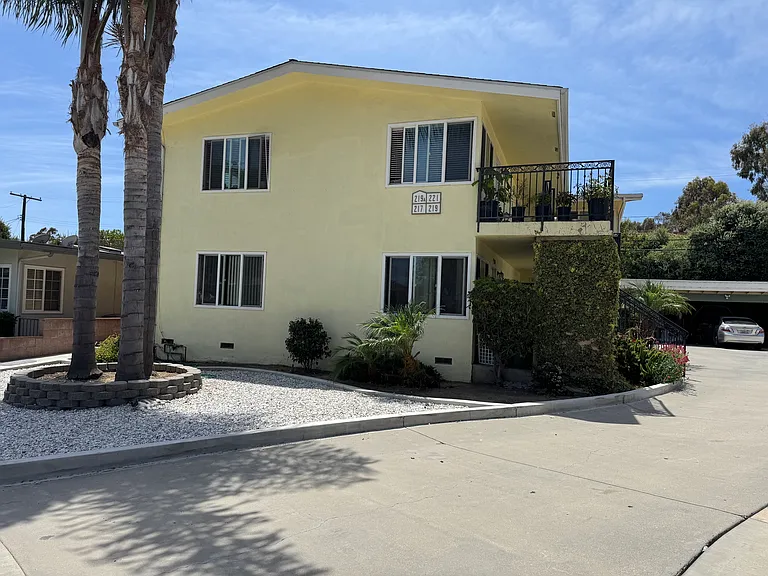 221 Wesley Ave #221 — Photo 10