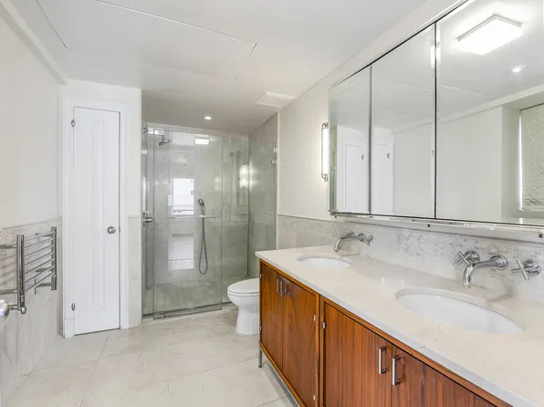 200 East 66th Street image 12 of 22