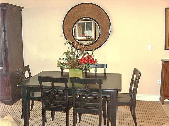 5th image of 10 Harbor Blvd Unit 921