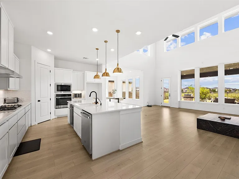 24418 Green Buffalograss Trl — Photo 8