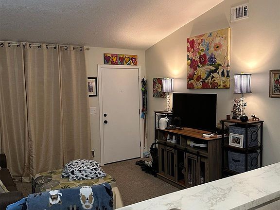 4th image of 6512 Chasewood Drive #H