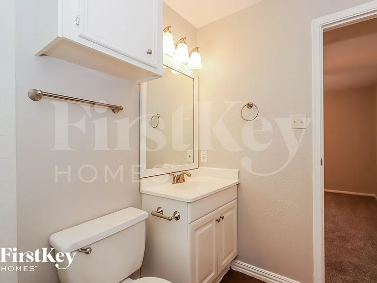 2518 S San Antonio St — Photo 10