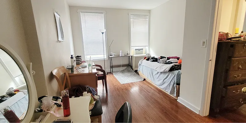 Rented by R New York | media 12