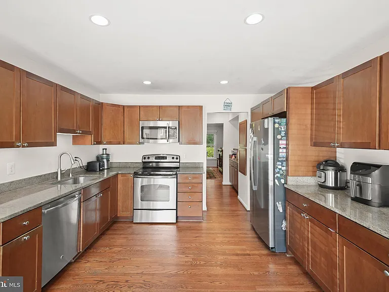 12121 Gatewater Dr — Photo 12