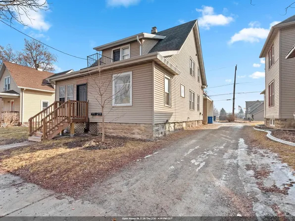 1207 Broadway St, Green Bay, WI 54304