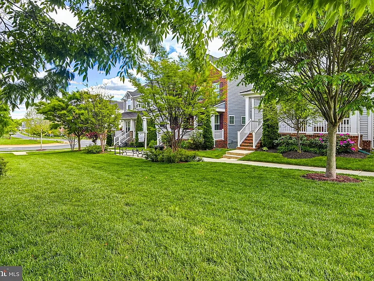 133 Limpkin Ave — Photo 40